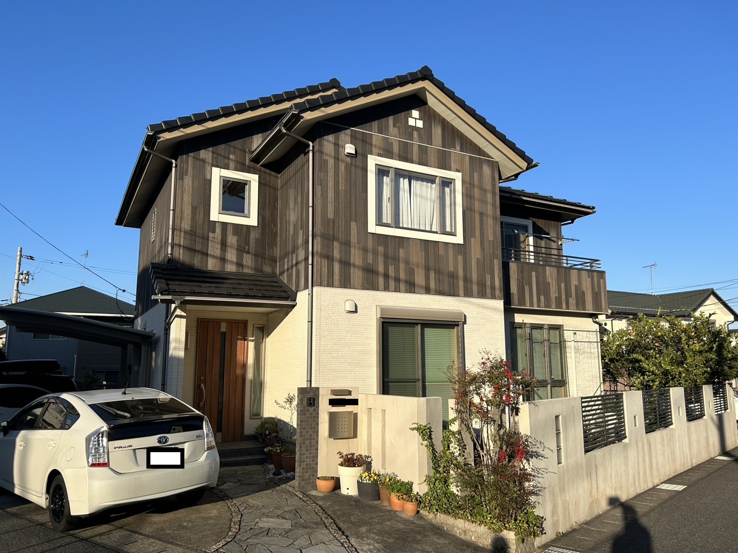 木更津市　ツートンカラーで洗練された建物に仕上がりました！