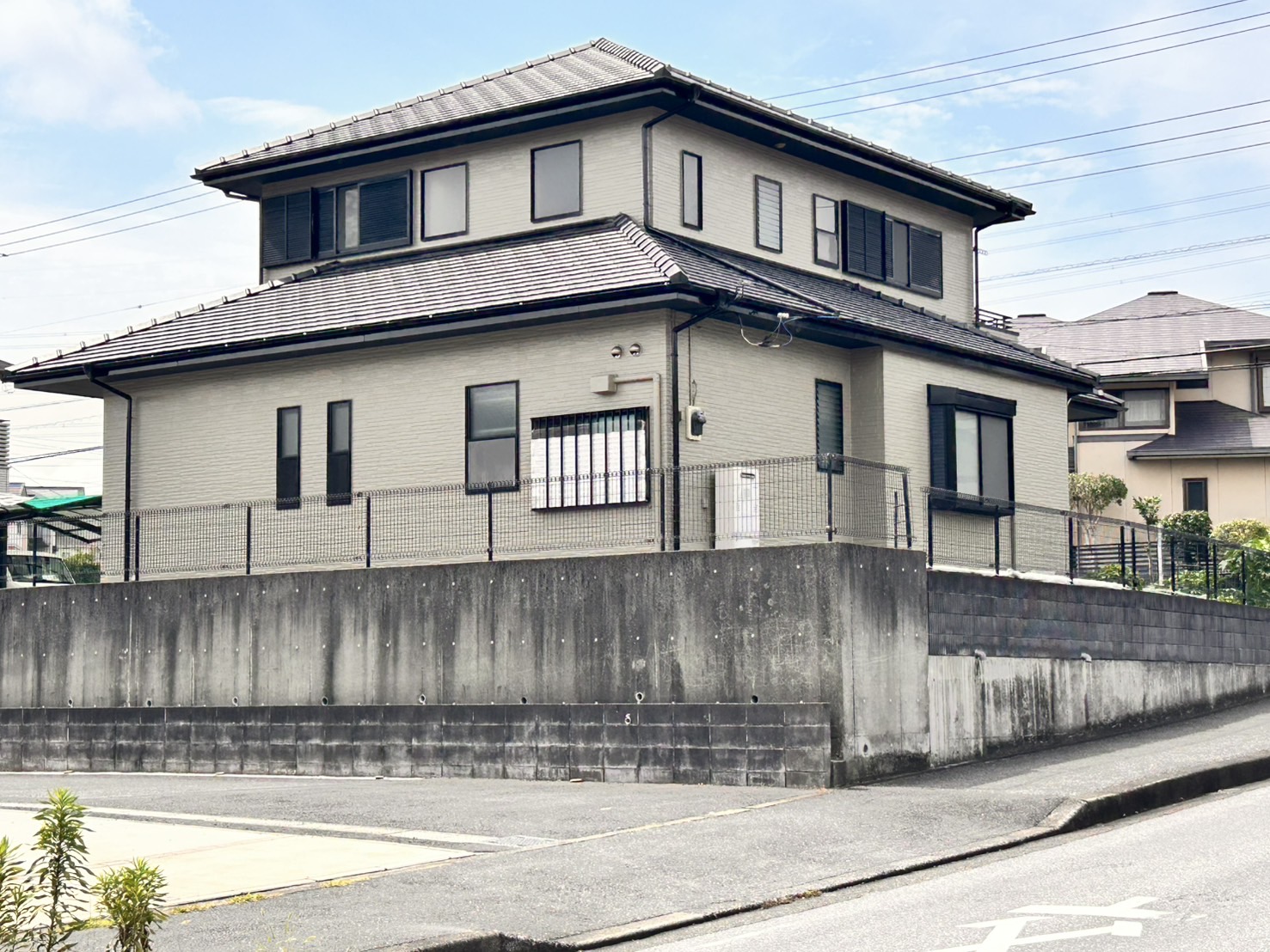 木更津市 ベージュ系に塗り替えで温かみのある柔らかい印象へ